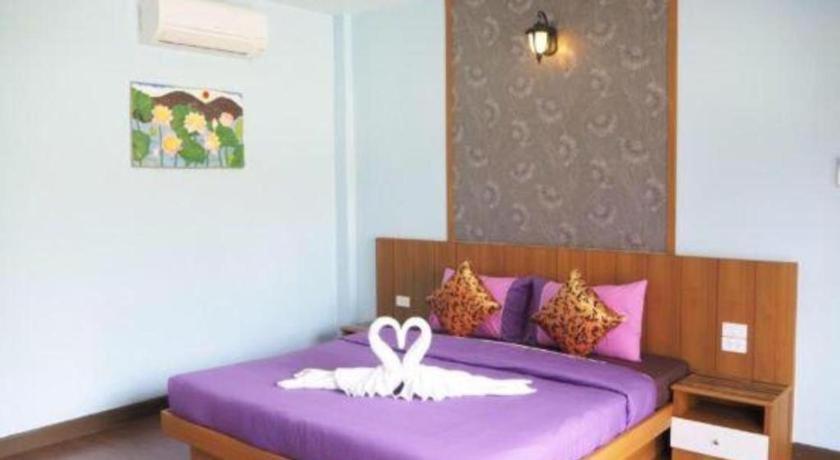 Oyo 755 Rattana Resort Koh Lanta Ngoại thất bức ảnh