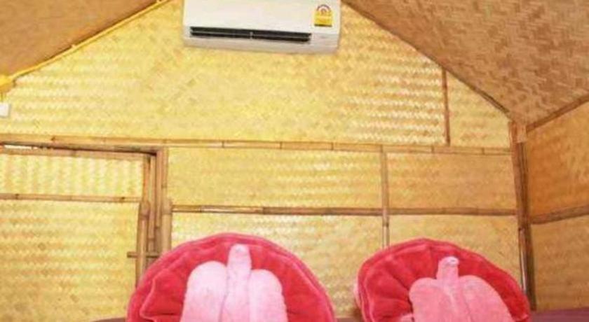 Oyo 755 Rattana Resort Koh Lanta Ngoại thất bức ảnh